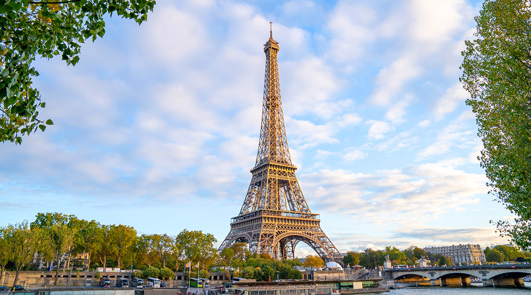 luxury cars rental in france